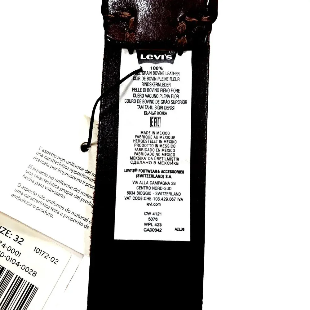 Levi's NWT Men's Belt Brown Leather Size 32 Pewter Buckle Casual Classic USA